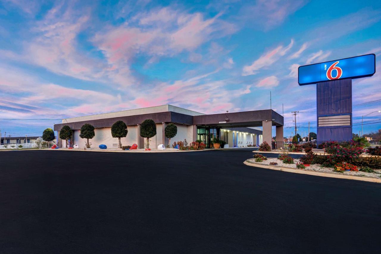 Motel 6 ברלינגטון מראה חיצוני תמונה