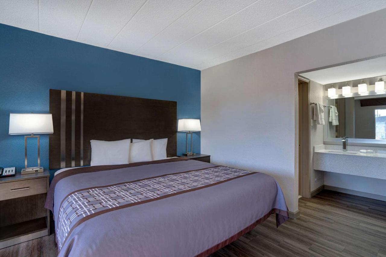 Motel 6 ברלינגטון מראה חיצוני תמונה