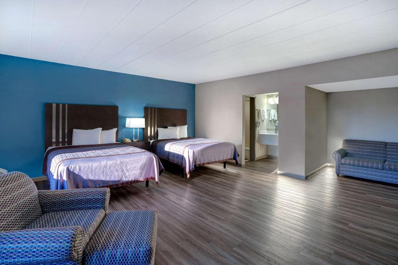 Motel 6 ברלינגטון מראה חיצוני תמונה