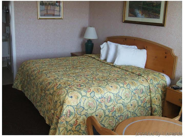 Motel 6 ברלינגטון מראה חיצוני תמונה