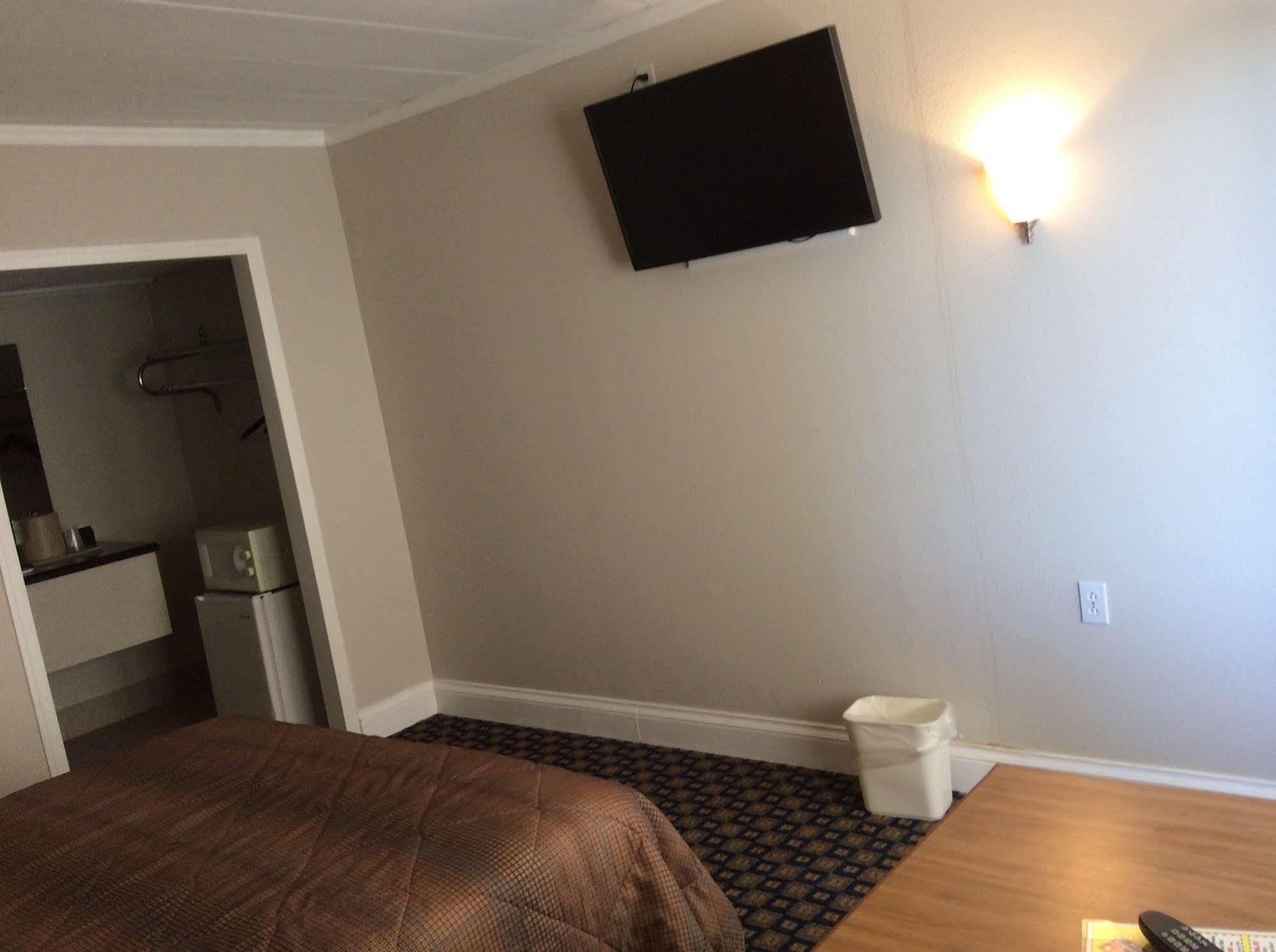 Motel 6 ברלינגטון מראה חיצוני תמונה