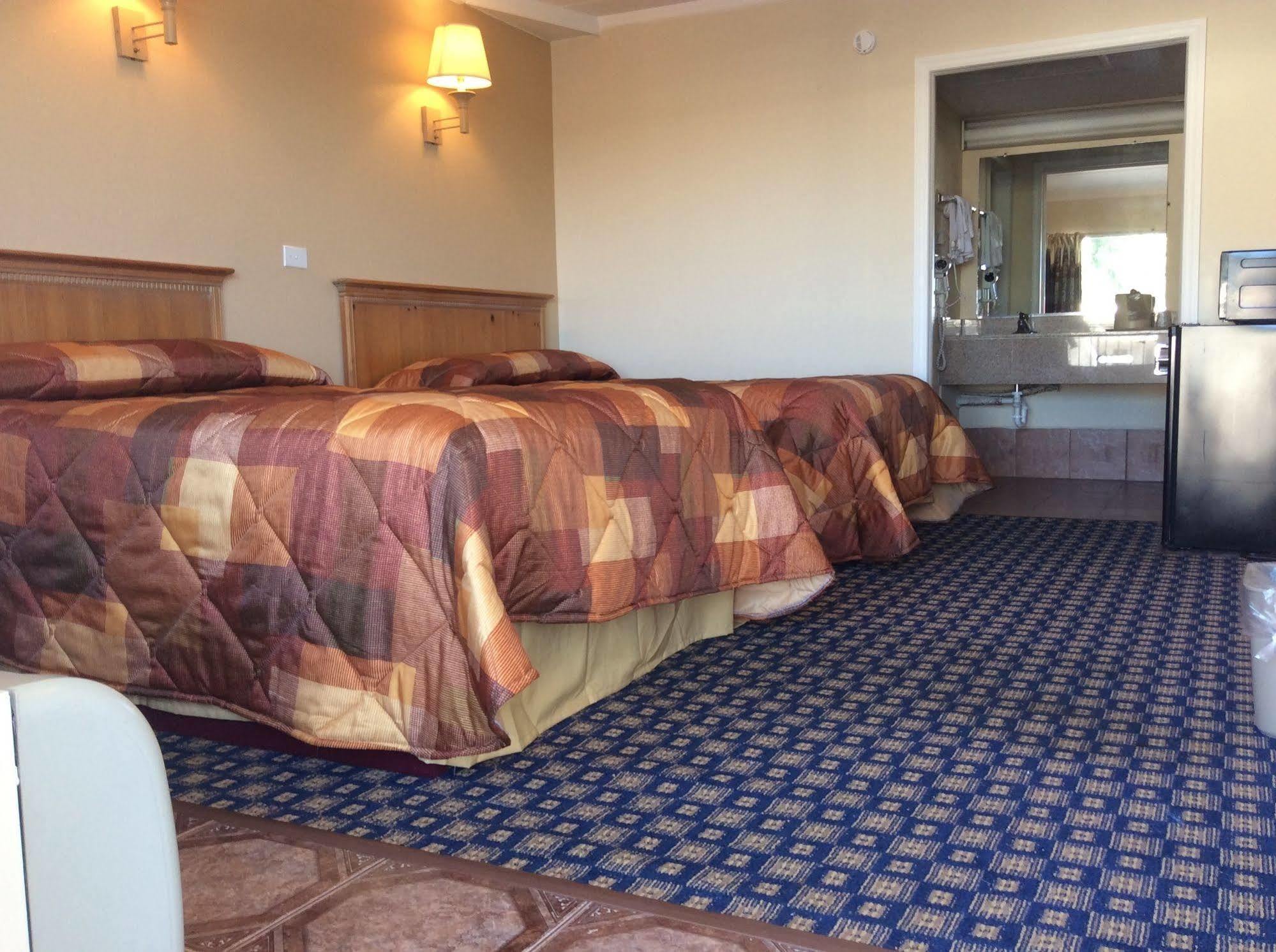 Motel 6 ברלינגטון מראה חיצוני תמונה