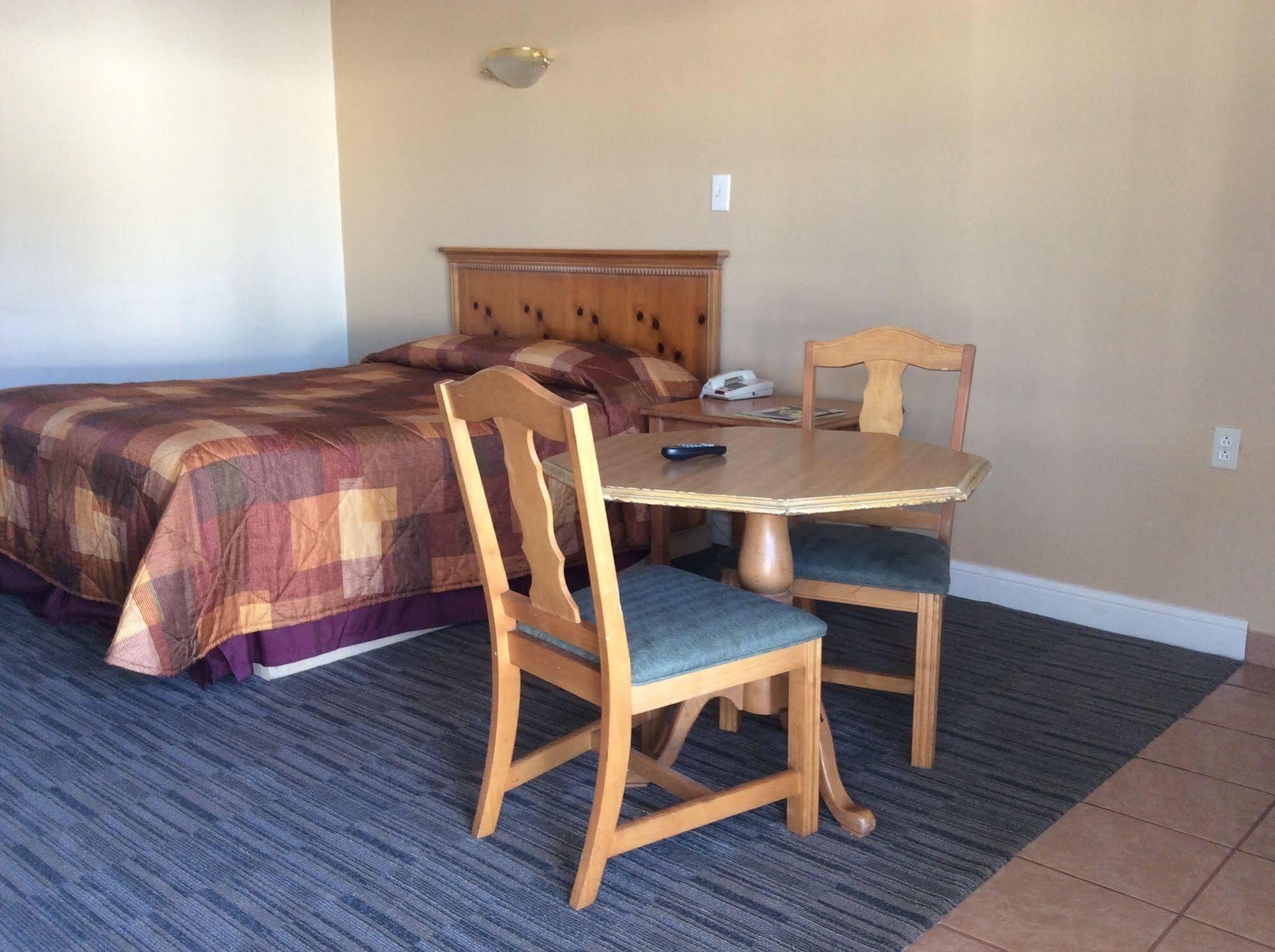 Motel 6 ברלינגטון מראה חיצוני תמונה
